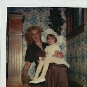 Meet your Posher, Gail